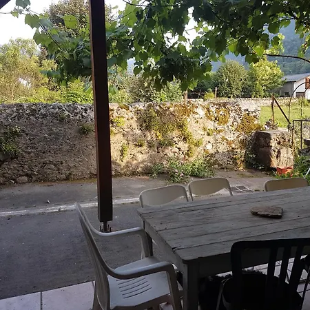 Location Ariège Montagne Rivière Ours 10 Personnes Ou Moins Ercé